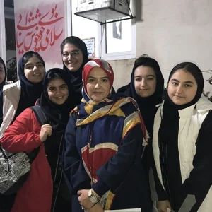 دانش آموزان دبیرستان دخترانه نیک اندیشان